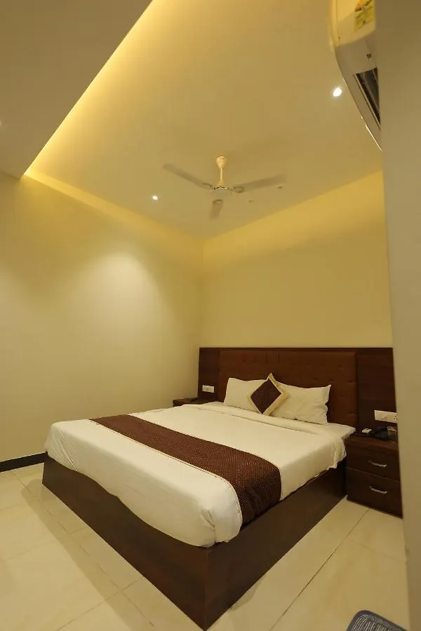 Hotel The Grand Tree Agra